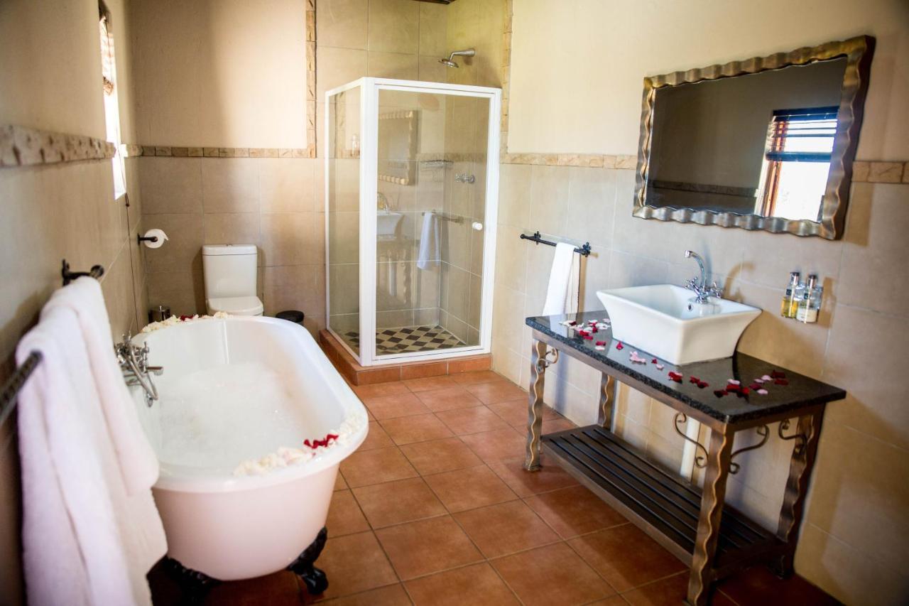 Thaba Legae Guest Lodge Rustenburg Ngoại thất bức ảnh