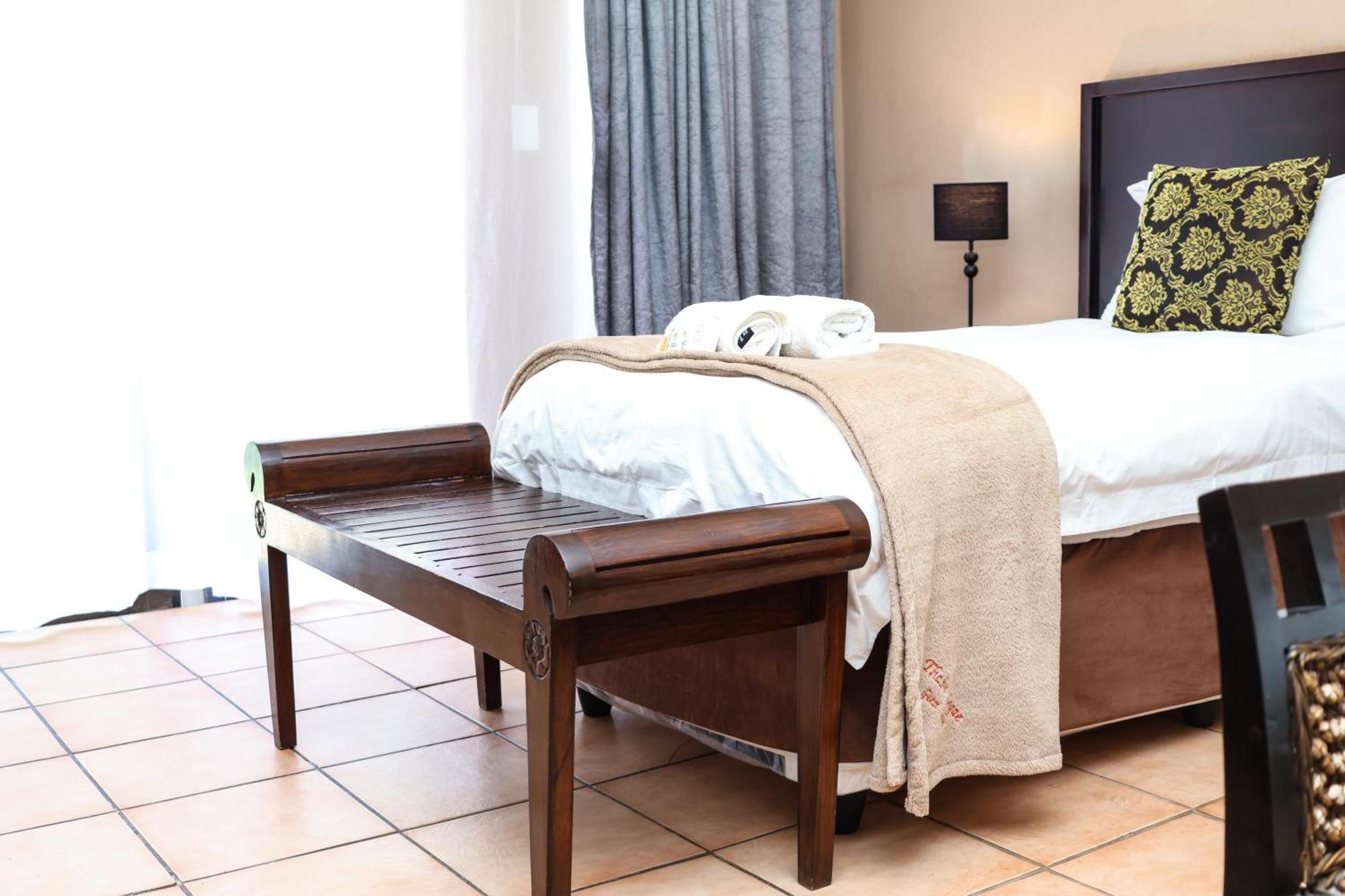 Thaba Legae Guest Lodge Rustenburg Ngoại thất bức ảnh