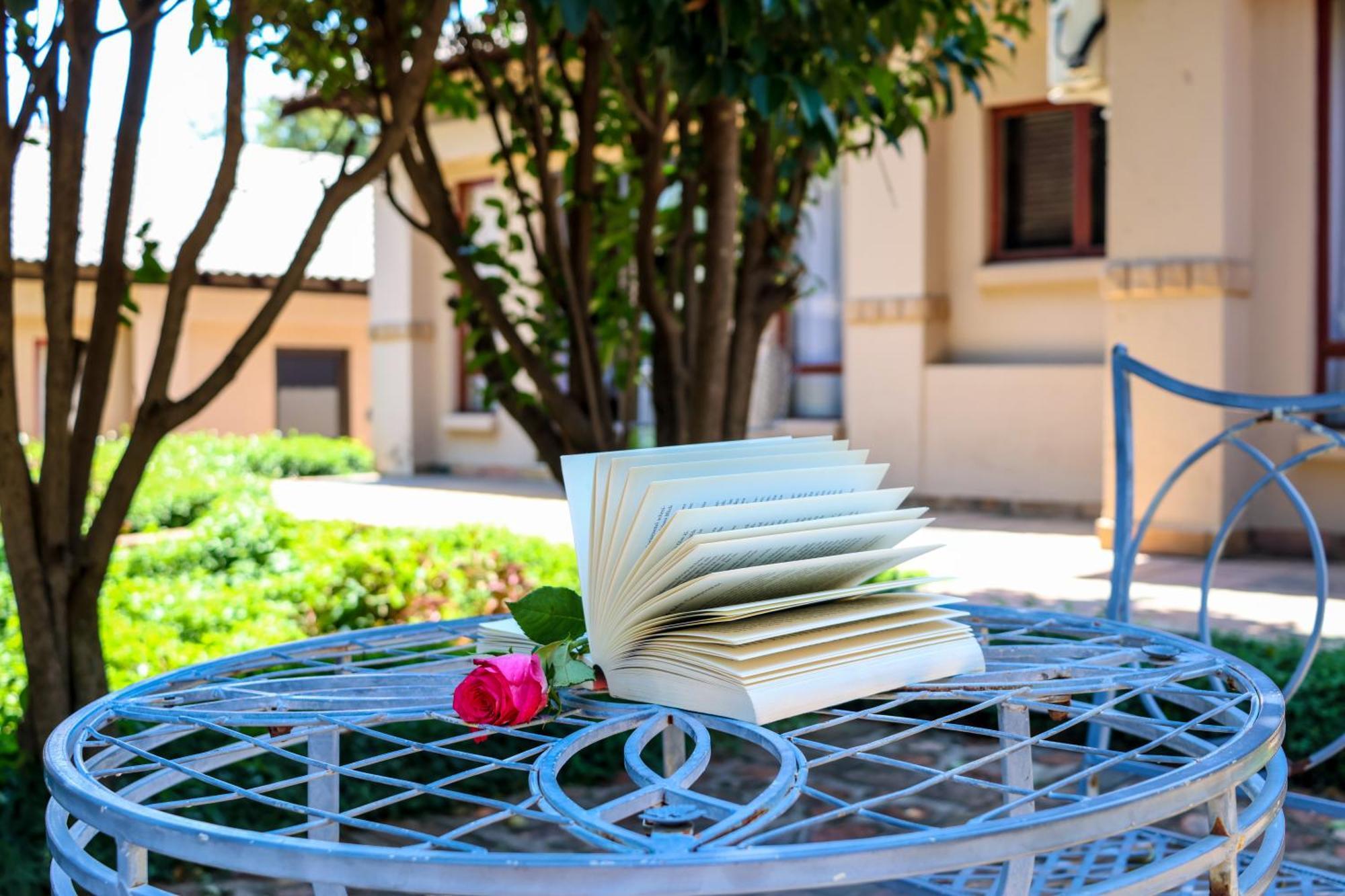Thaba Legae Guest Lodge Rustenburg Ngoại thất bức ảnh