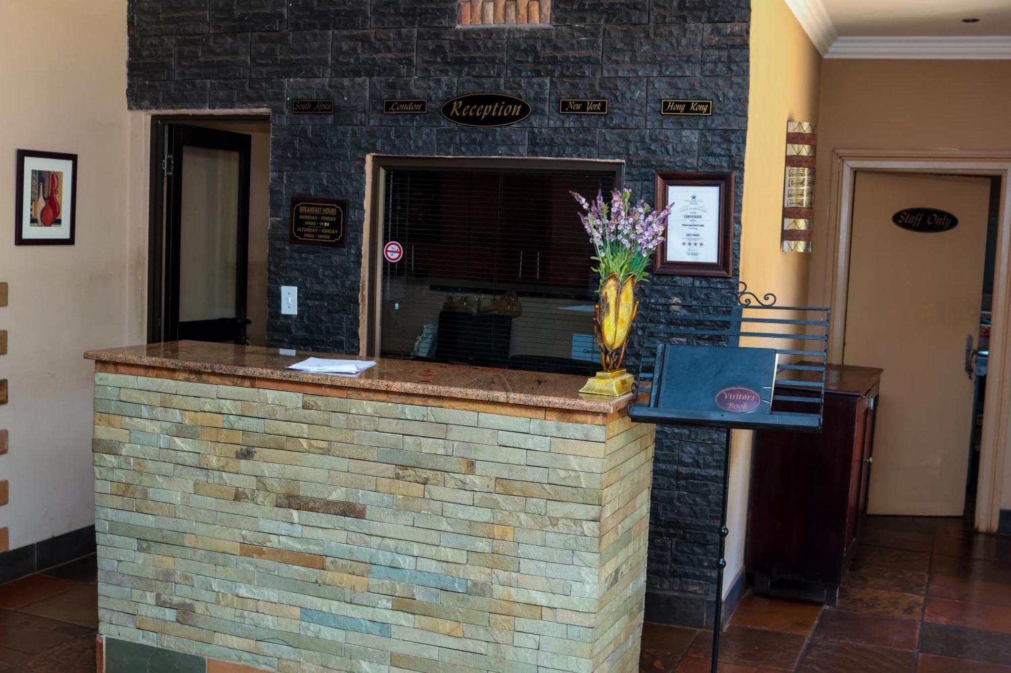 Thaba Legae Guest Lodge Rustenburg Ngoại thất bức ảnh